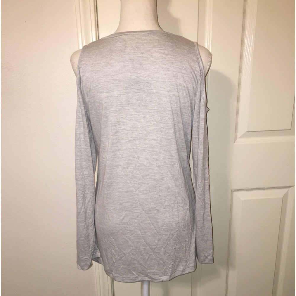 Daisy Rae “Grateful” Cold Shoulder Top - Picture 5 of 10